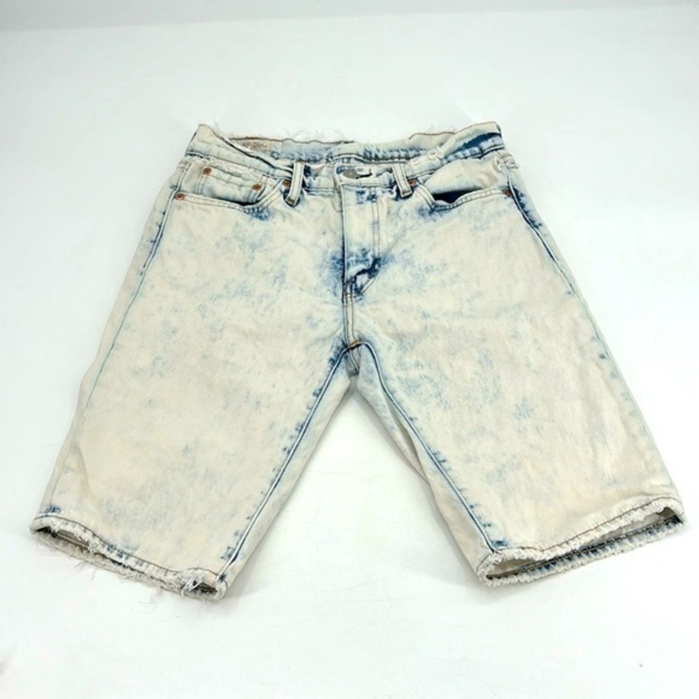 UEC Levi’s acid wash denim shorts size 27